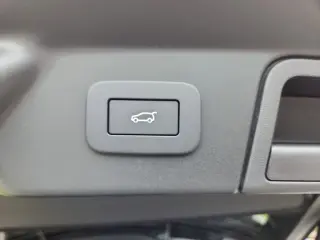 2026 Land Rover Range Rover Velar
