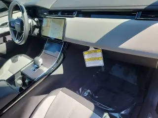 2026 Land Rover Range Rover Velar