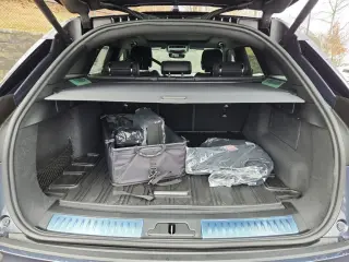 2026 Land Rover Range Rover Velar
