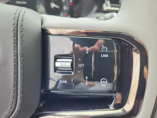 2026 Land Rover Range Rover Velar