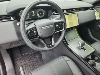 2026 Land Rover Range Rover Velar