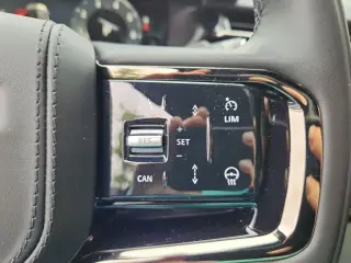 2026 Land Rover Range Rover Velar