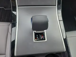 2026 Land Rover Range Rover Velar