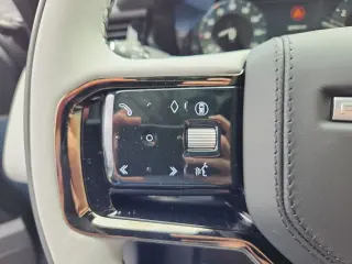 2026 Land Rover Range Rover Velar