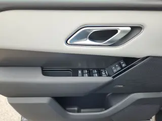 2026 Land Rover Range Rover Velar