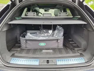 2026 Land Rover Range Rover Velar