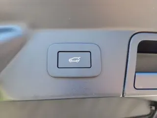 2026 Land Rover Range Rover Velar