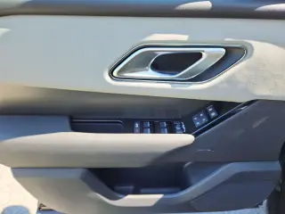 2026 Land Rover Range Rover Velar