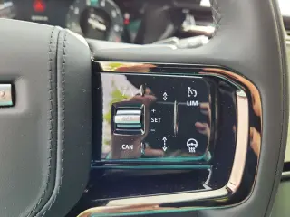 2026 Land Rover Range Rover Velar
