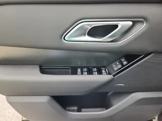 2026 Land Rover Range Rover Velar