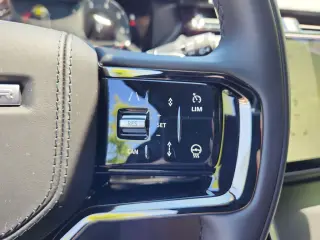 2026 Land Rover Range Rover Velar