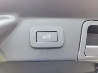 2026 Land Rover Range Rover Velar