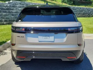 2026 Land Rover Range Rover Velar Belgravia Satin Edition
