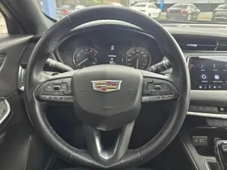 2022 CADILLAC XT4