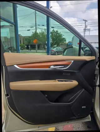 2017 CADILLAC XT5