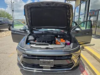 2025 Hyundai Sonata Hybrid