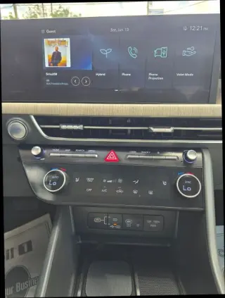2025 Hyundai Sonata Hybrid
