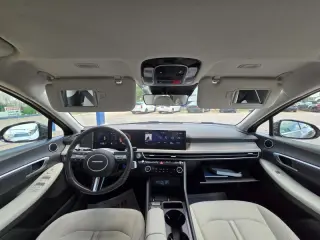 2025 Hyundai Sonata Hybrid