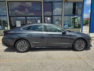 2025 Hyundai Sonata Hybrid