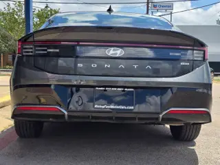 2025 Hyundai Sonata Hybrid