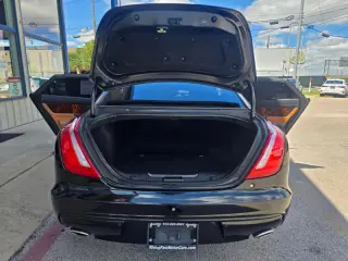2016 Jaguar XJ