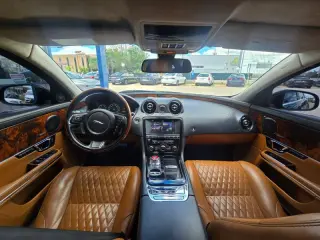 2016 Jaguar XJ