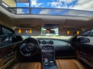 2016 Jaguar XJ