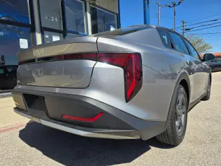 2025 Kia K4