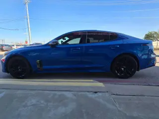 2023 Kia Stinger