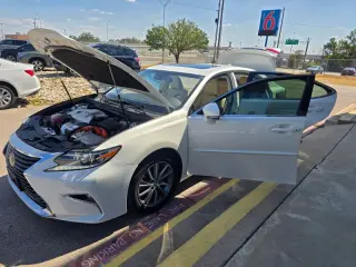 2017 LEXUS ES 300h