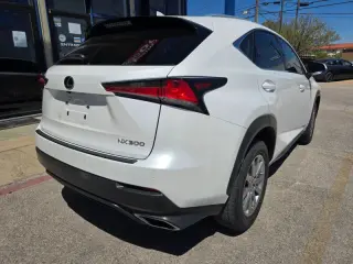 2020 LEXUS NX 300