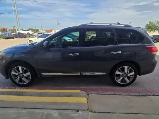2013 Nissan Pathfinder