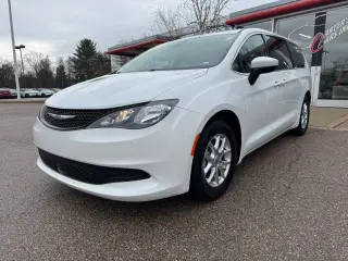 2023 Chrysler Voyager