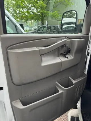 2024 GMC Savana 2500