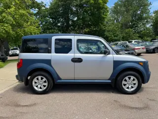 2006 Honda Element