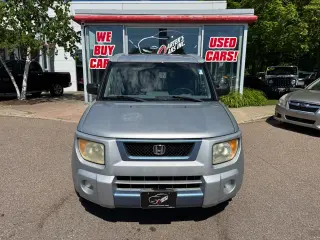 2004 Honda Element