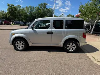 2004 Honda Element