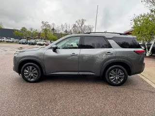 2022 Nissan Pathfinder