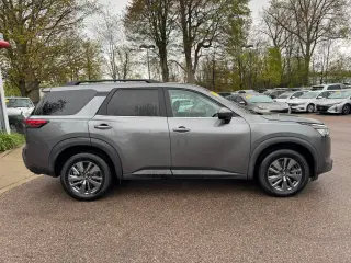 2022 Nissan Pathfinder
