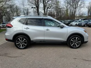 2020 Nissan Rogue