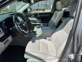 2019 Toyota Highlander Hybrid