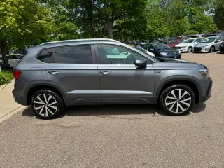 2024 Volkswagen Taos
