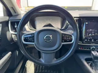 2020 Volvo V90 Cross Country