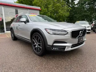 2020 Volvo V90 Cross Country
