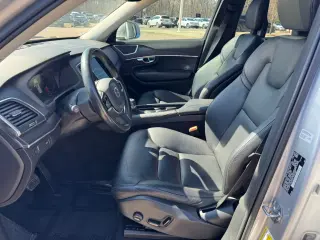2020 Volvo XC90