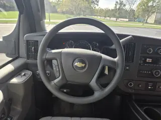 2024 Chevrolet Express Cutaway 3500