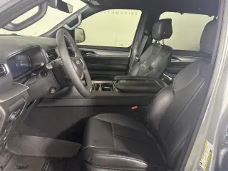 2025 Jeep Wagoneer