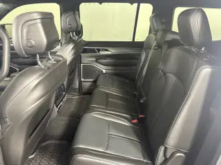 2025 Jeep Wagoneer