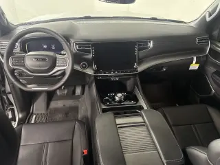 2025 Jeep Wagoneer