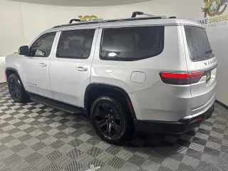 2025 Jeep Wagoneer